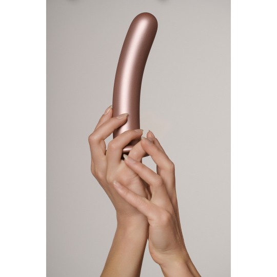 SMOOTH SILICONE G-SPOT DILDO - 7&#039; / 17 CM